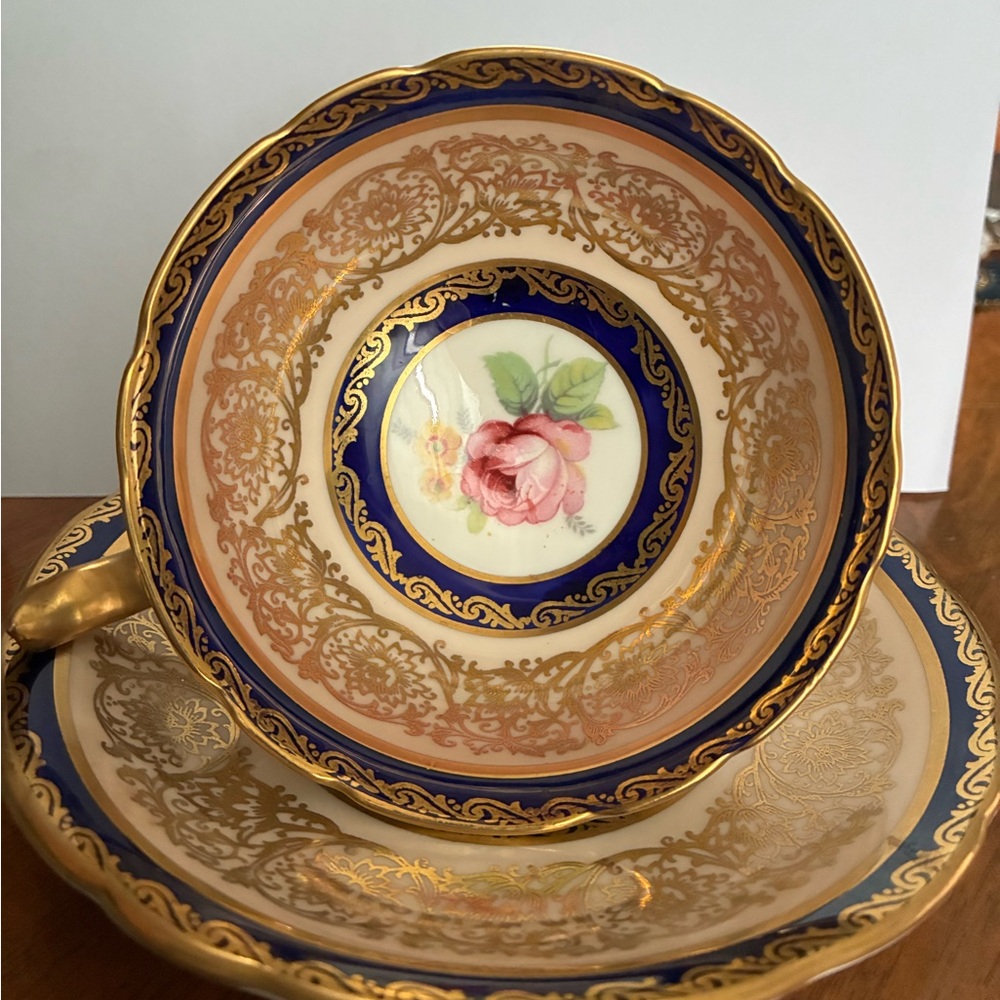 Paragon cabbage rose very rare teacup and saucer